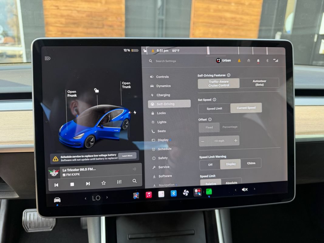 Used 2018 Tesla Model 3 Long Range AWD/4WD image 33