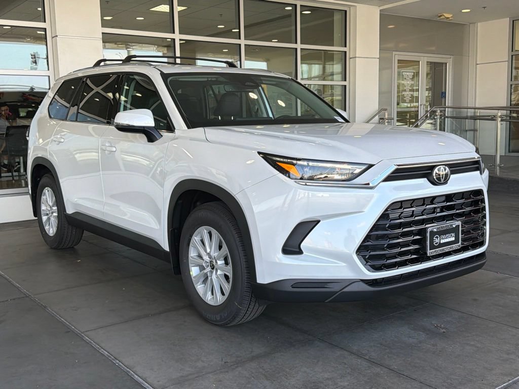 New 2026 Toyota Grand Highlander XLE FWD image 6