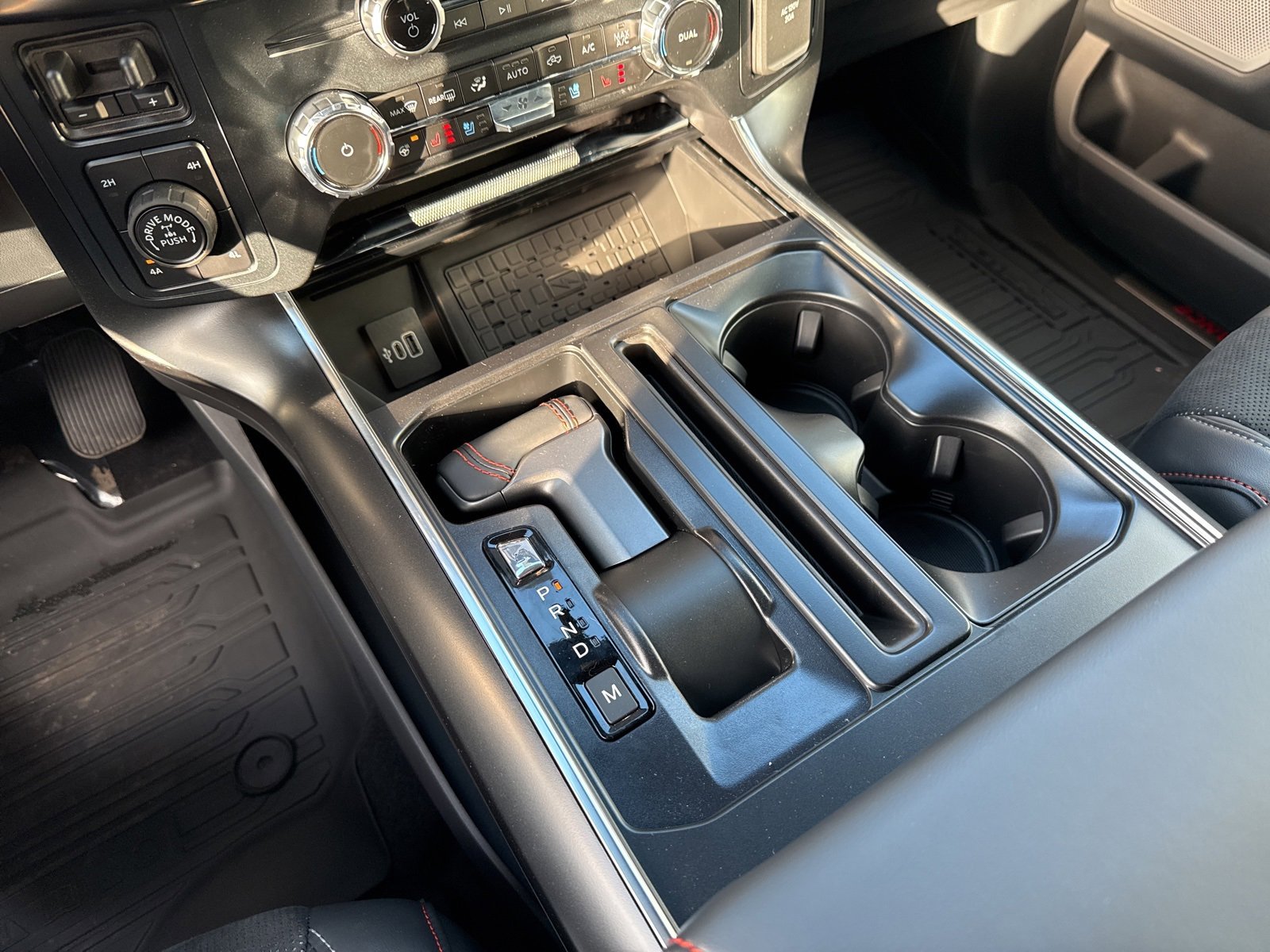 New 2025 Ford F150 Raptor image 39