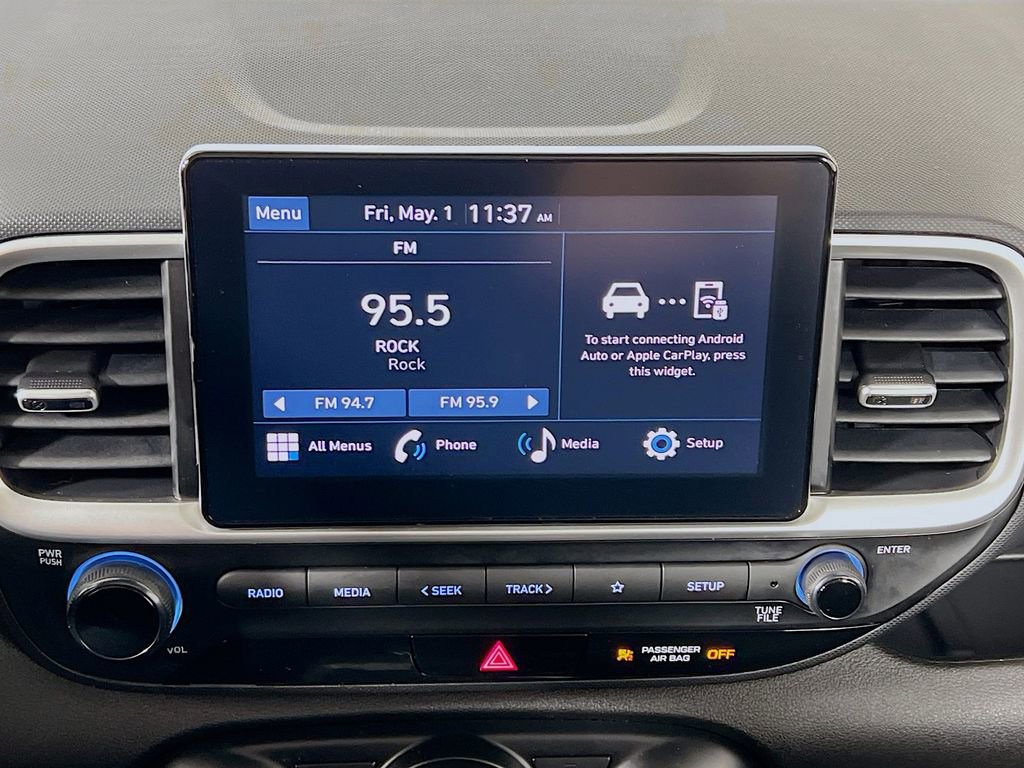 Used 2023 Hyundai Venue SEL w/ Cargo Package FWD image 14