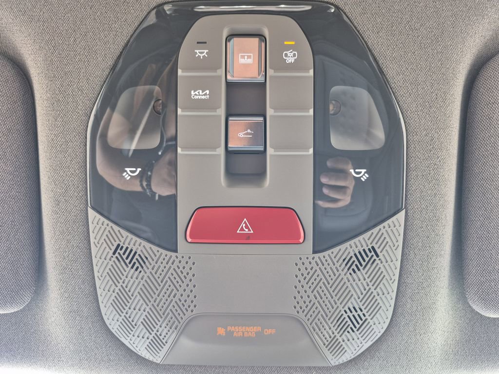 New 2026 Kia EV9 Wind image 24