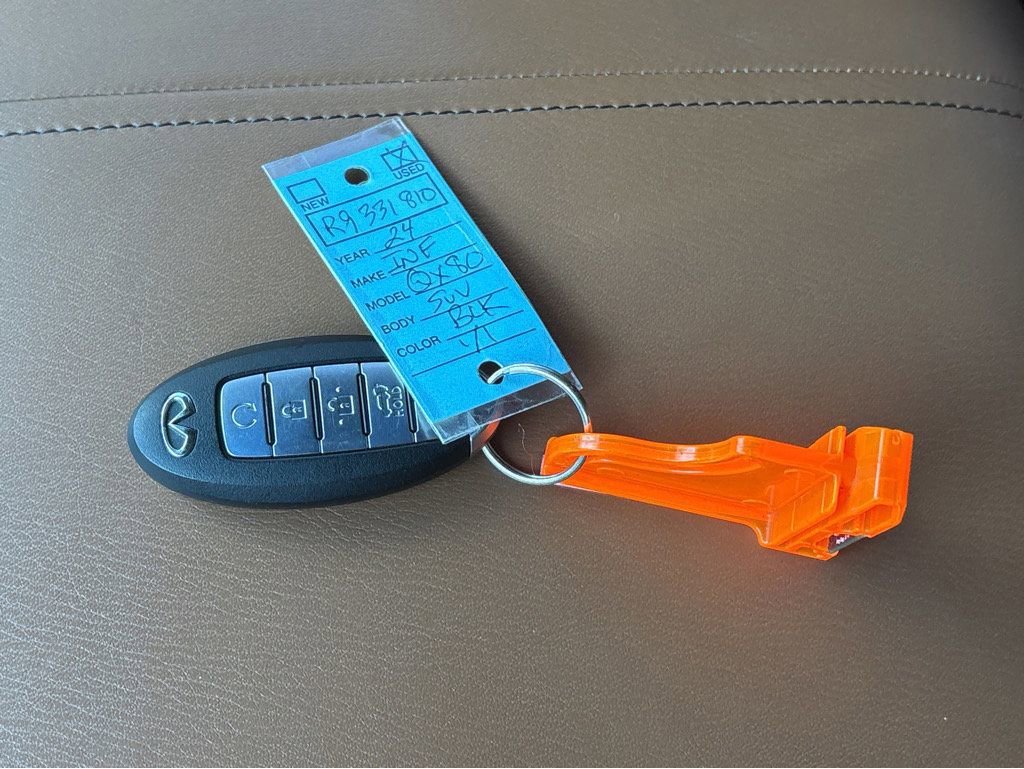 Certified 2024 INFINITI QX80 Sensory w/ Cargo Package image 33