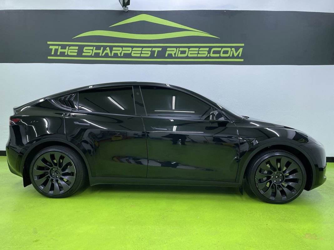 Used 2024 Tesla Model Y Long Range image 11