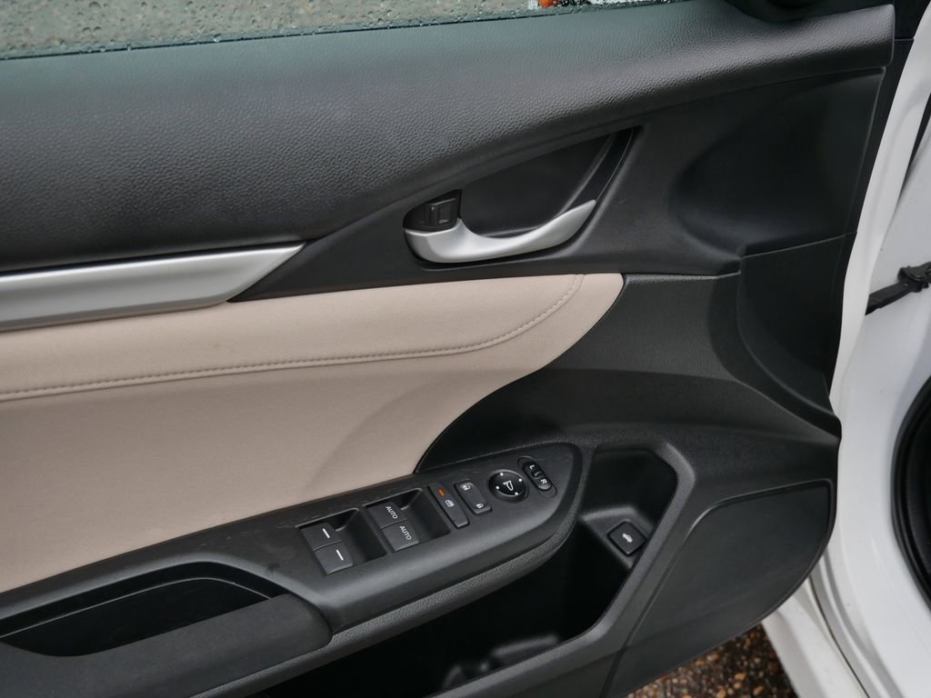 Used 2017 Honda Civic EX image 16