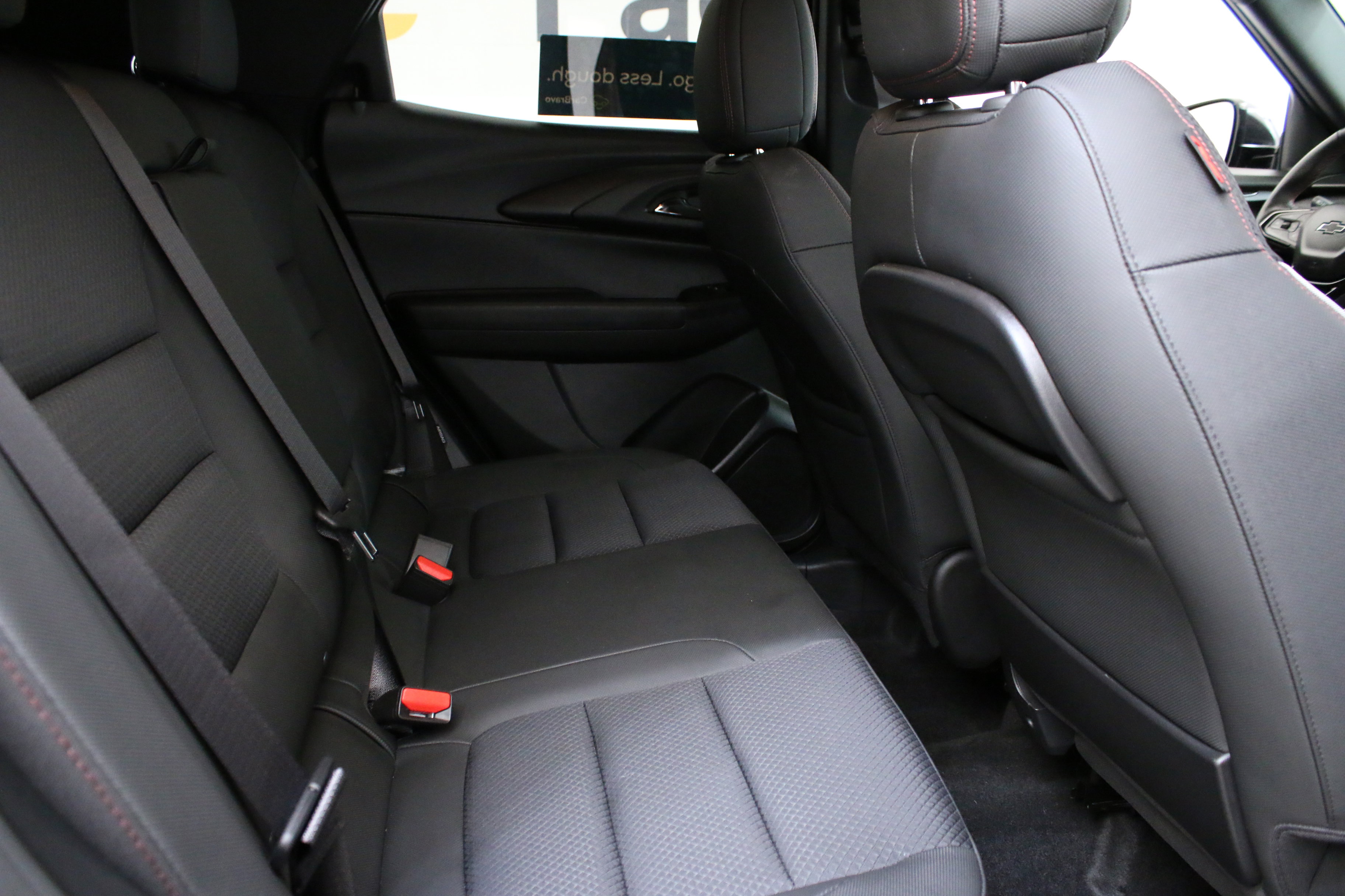 Used 2023 Chevrolet TrailBlazer RS w/ Convenience Package AWD/4WD image 30
