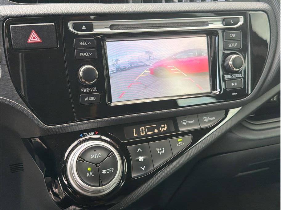 Used 2016 Toyota Prius C One FWD image 13