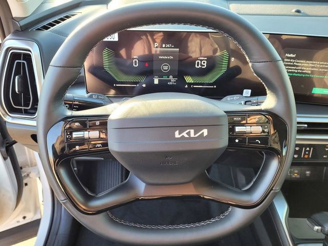 Used 2026 Kia Sorento LX image 17