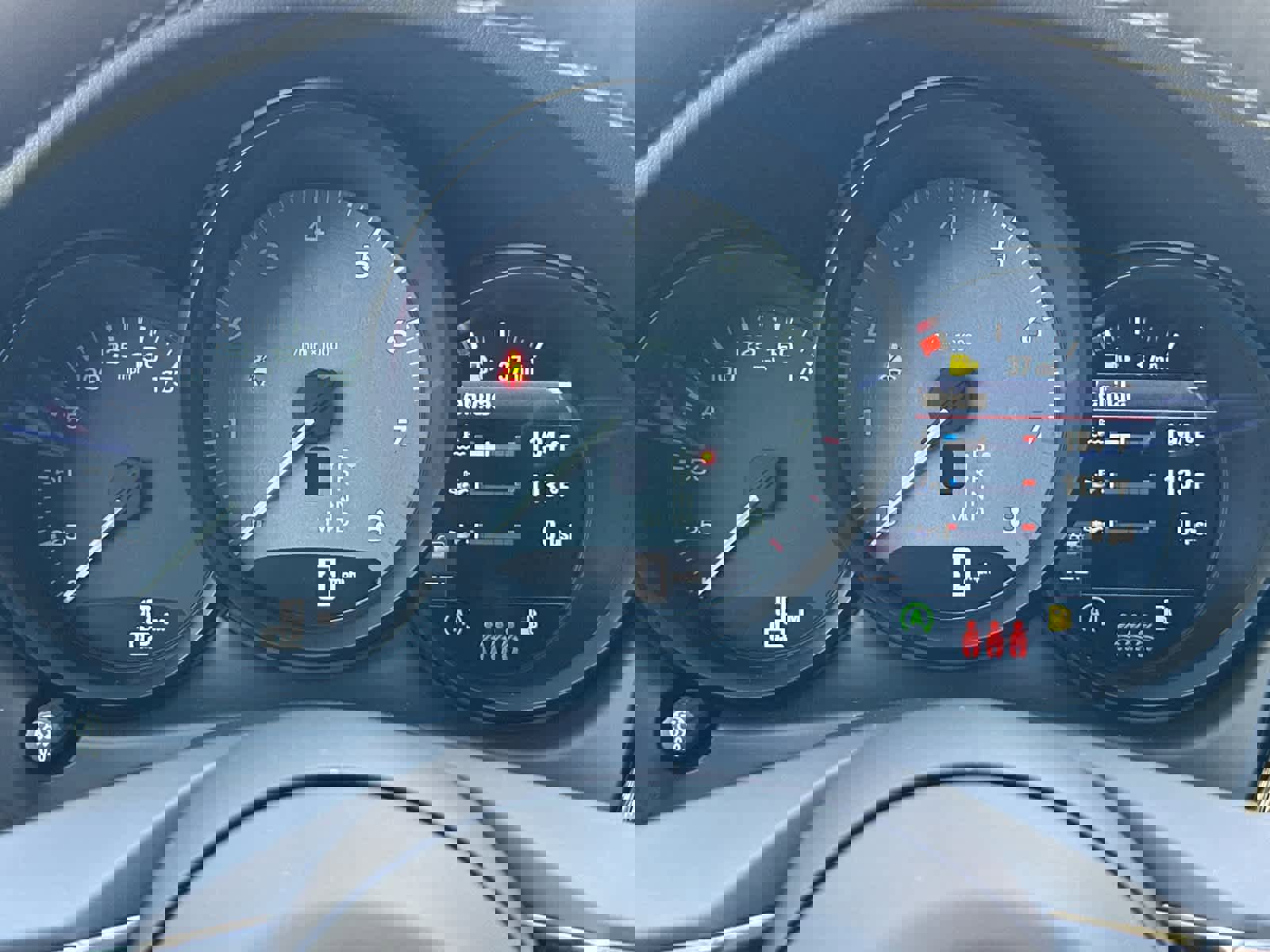 New 2026 Porsche Macan S image 29