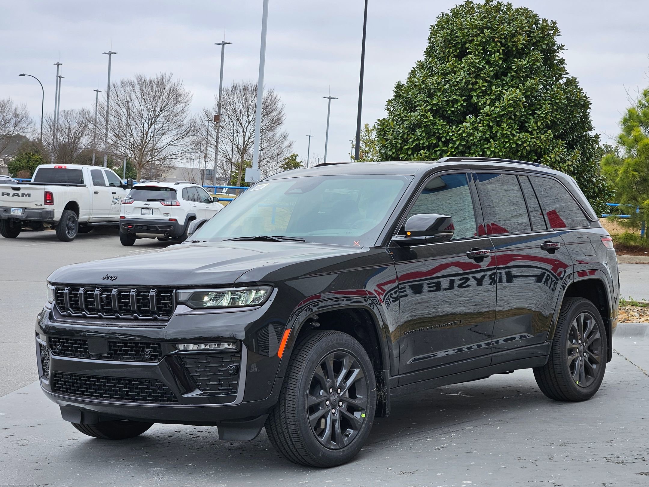 New 2026 Jeep Grand Cherokee Limited Reserve image 3