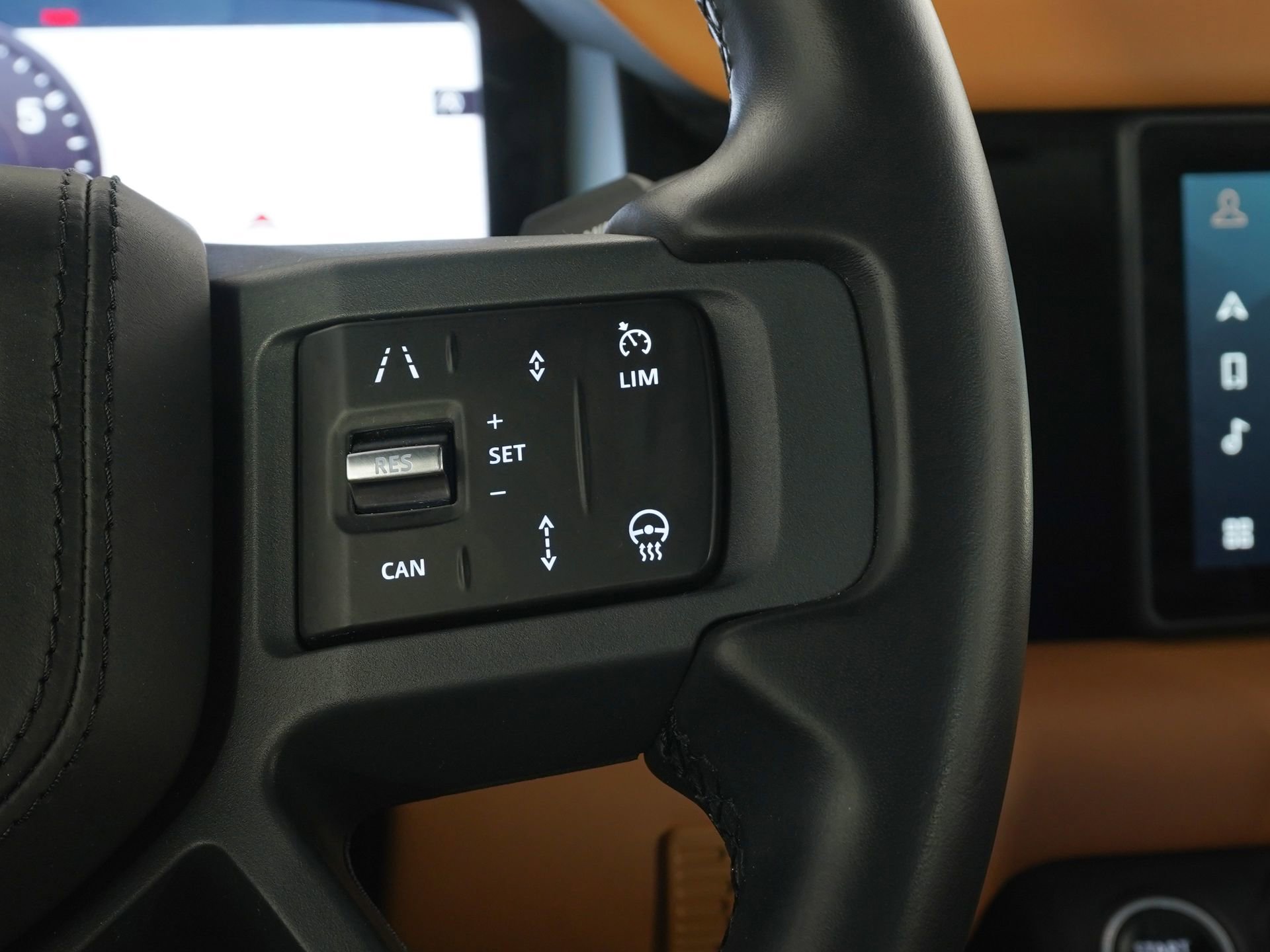 Used 2020 Land Rover Defender 110 X AWD/4WD image 19