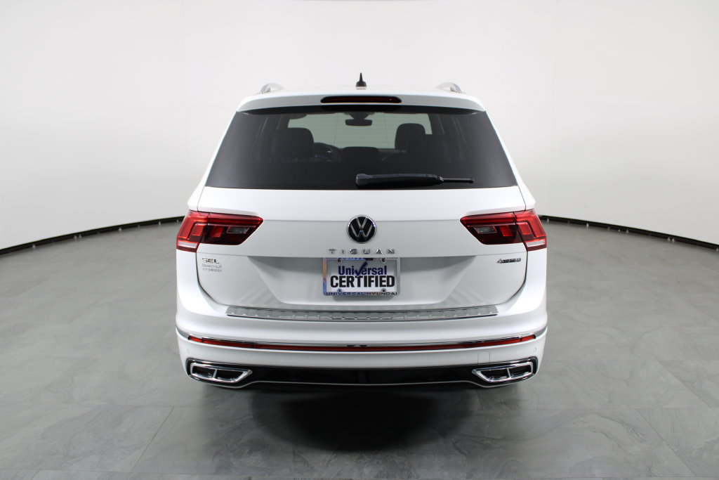 Used 2022 Volkswagen Tiguan SEL R-Line AWD/4WD image 9