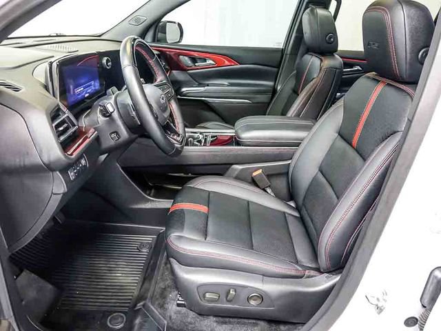 Certified 2024 Chevrolet Traverse RS w/ LPO, Floor Liner Package AWD/4WD image 12