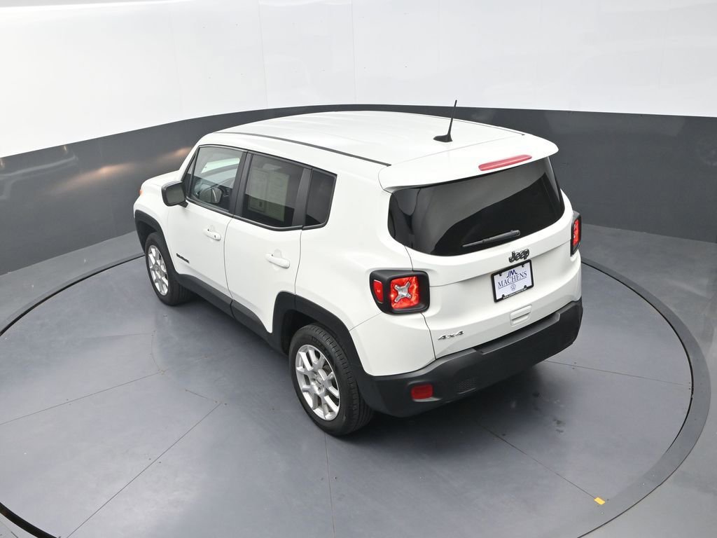 Used 2023 Jeep Renegade Latitude image 19