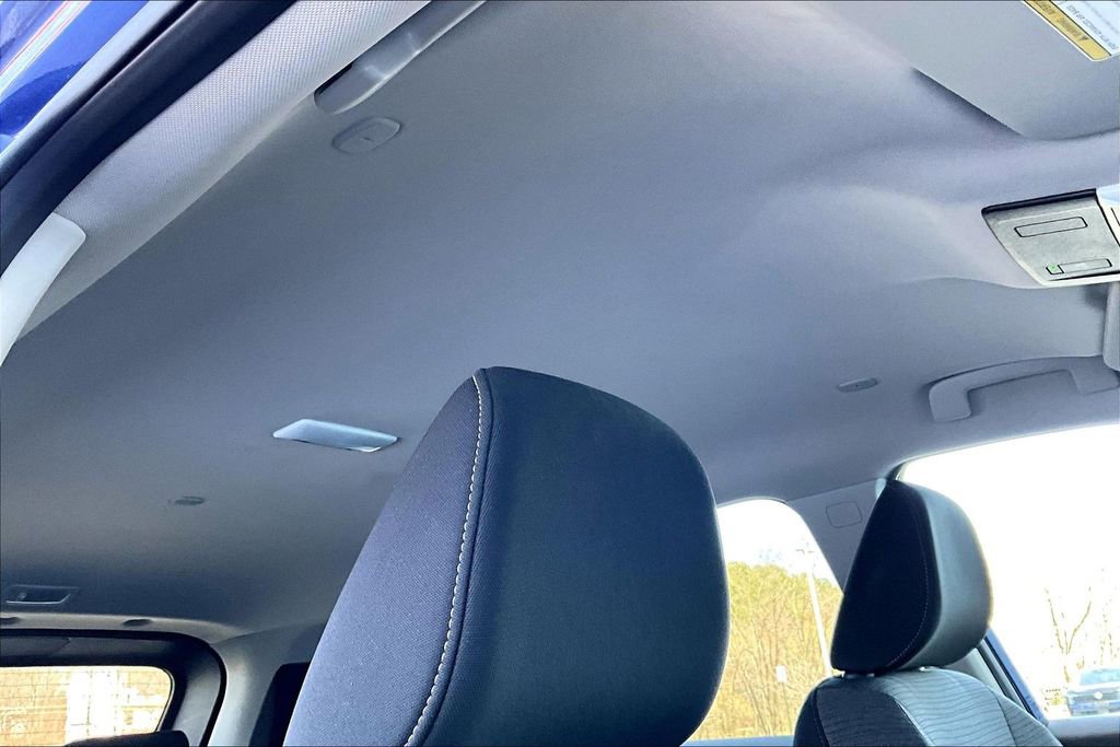 Certified 2023 Nissan Rogue SV image 25