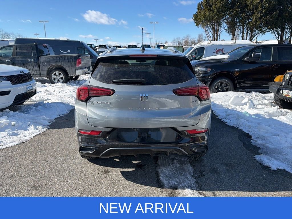 Used 2024 Buick Encore GX Sport Touring image 5