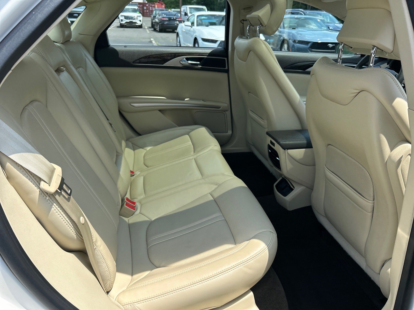 Used 2013 Lincoln MKZ AWD image 17