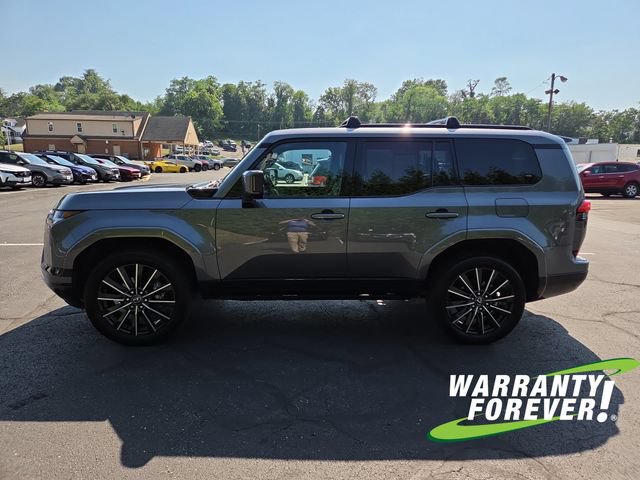 Used 2025 Lexus GX 550 w/ Accessory Package (Z1) AWD/4WD image 4