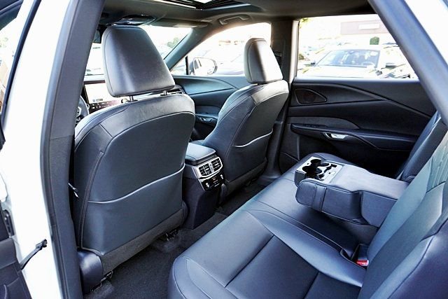 Used 2024 Lexus RX 350 FWD w/ Technology Package image 19