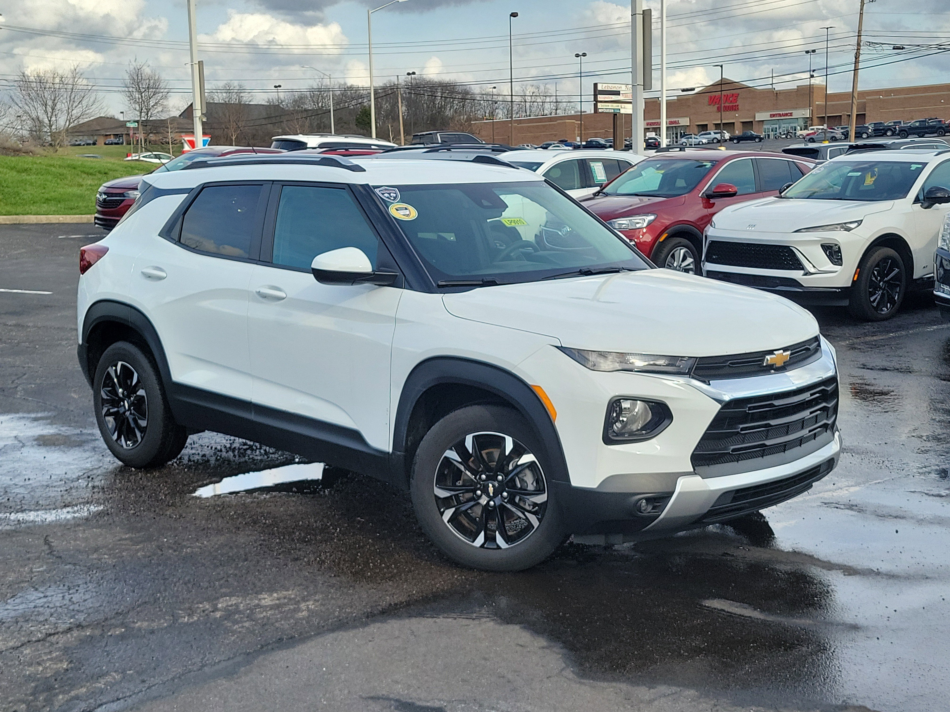 Used 2023 Chevrolet TrailBlazer LT image 31