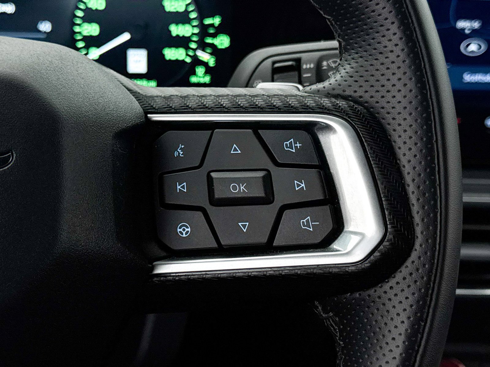 Used 2024 Ford Mustang GT Premium RWD image 30