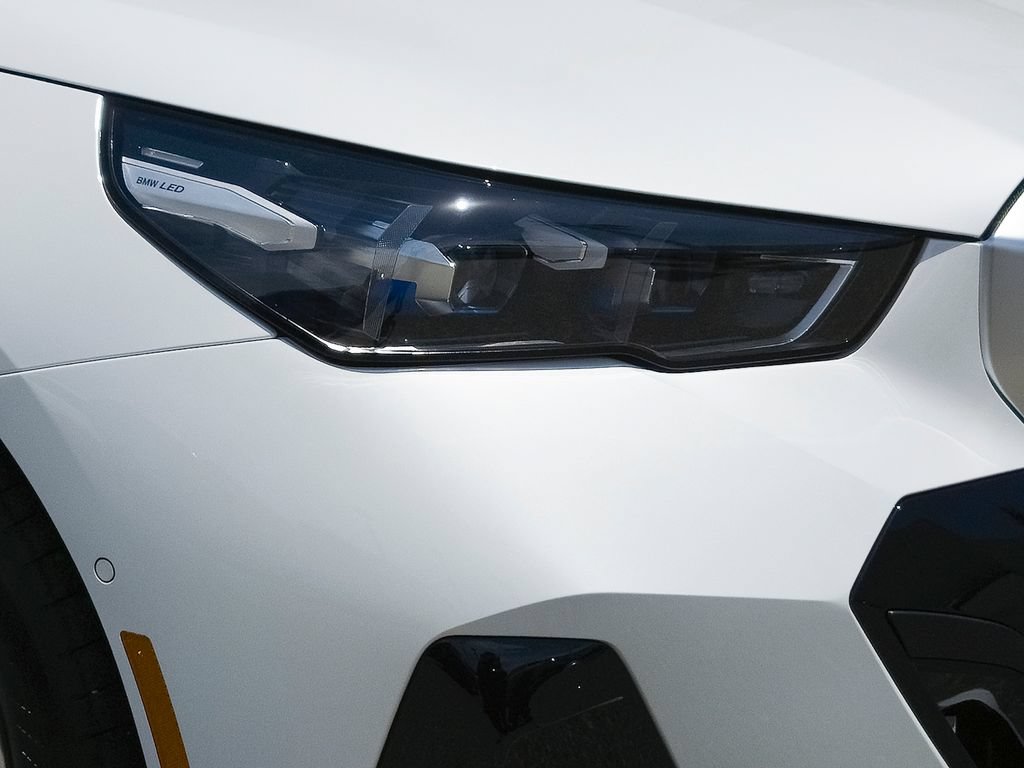 New 2027 BMW i5 eDrive40 w/ M Sport Package RWD image 5
