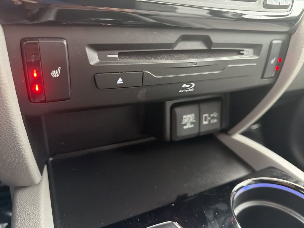 Certified 2019 Honda Pilot Touring image 36