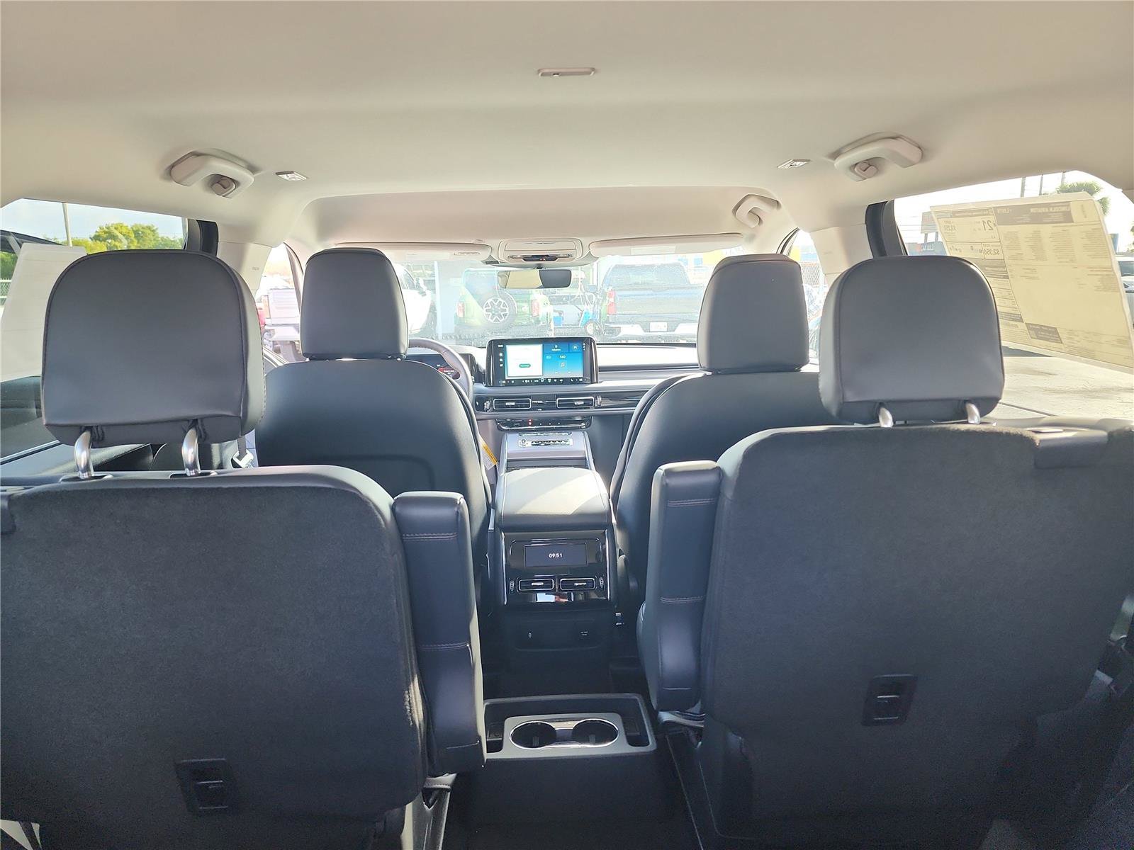New 2026 Lincoln Aviator 2WD image 19