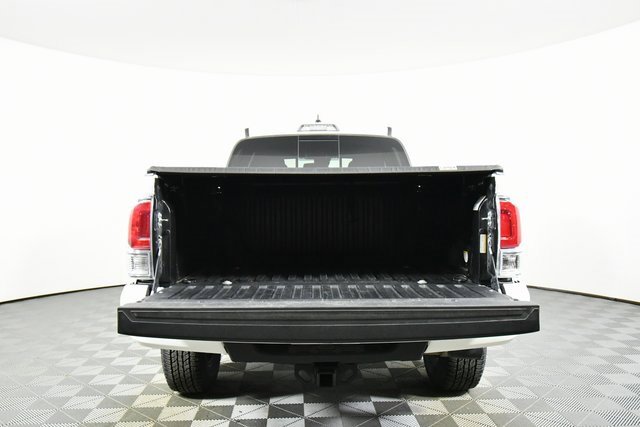 Used 2023 Toyota Tacoma TRD Off-Road image 25