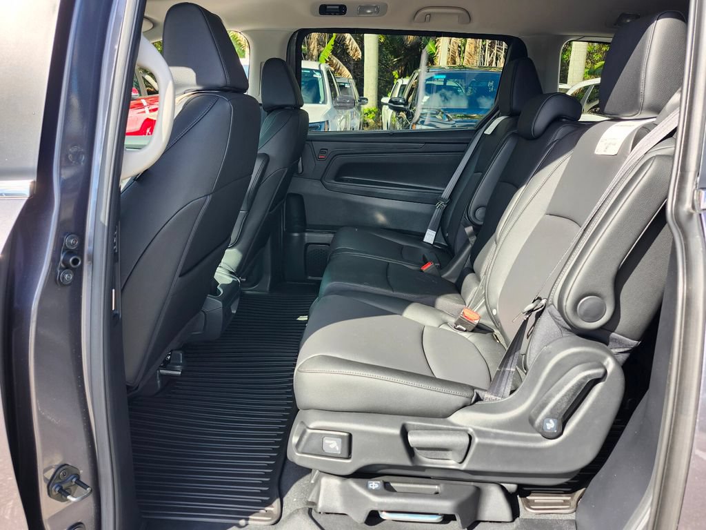 New 2026 Honda Odyssey EX-L image 9