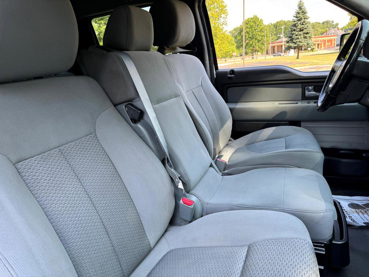 Used 2012 Ford F150 XLT image 17