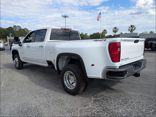 New 2026 Chevrolet Silverado 3500 LTZ w/ LTZ Convenience Package AWD/4WD image 7