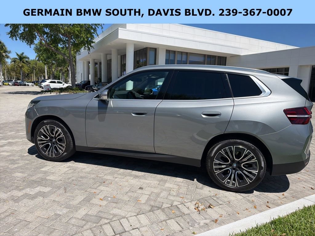 Certified 2025 BMW X3 xDrive30i w/ Premium Package image 5