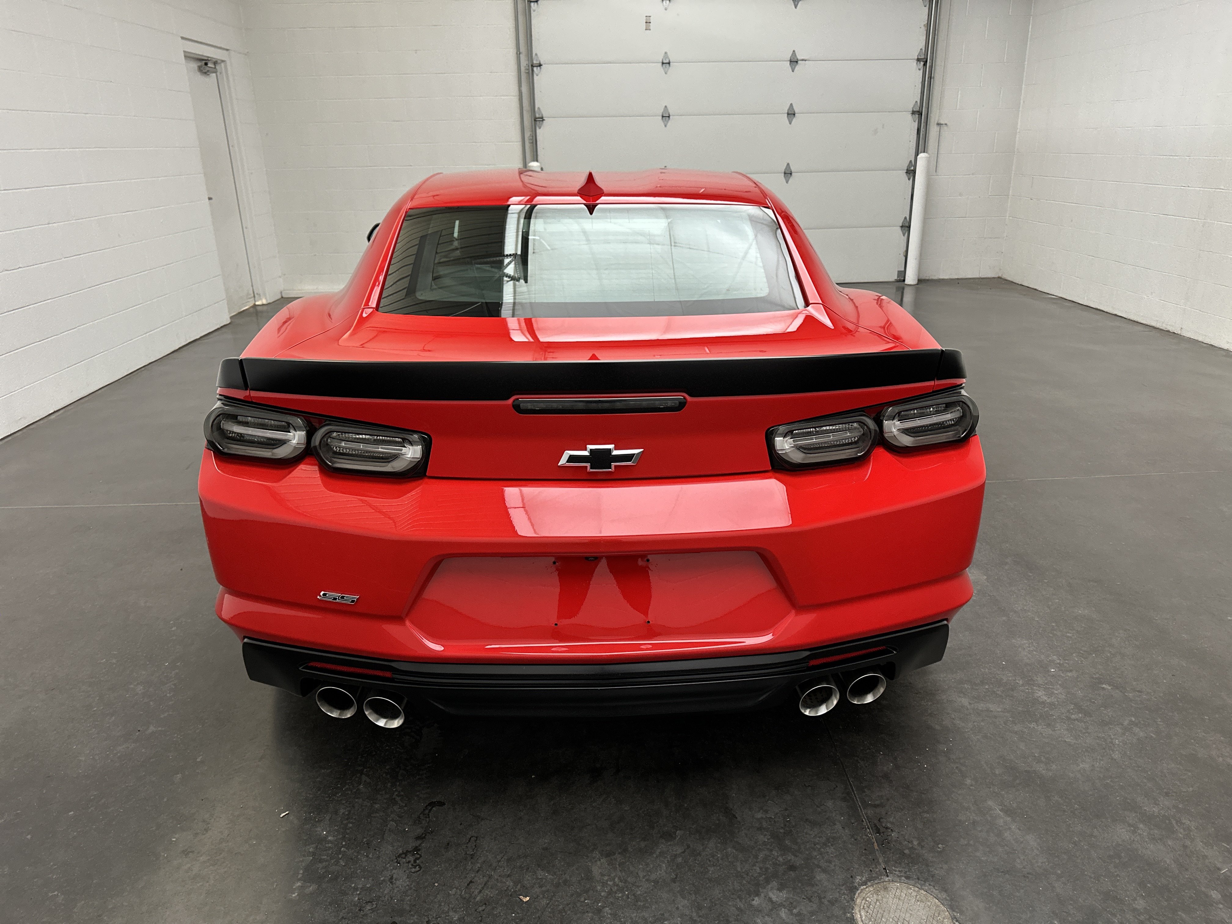 Used 2023 Chevrolet Camaro SS RWD image 7