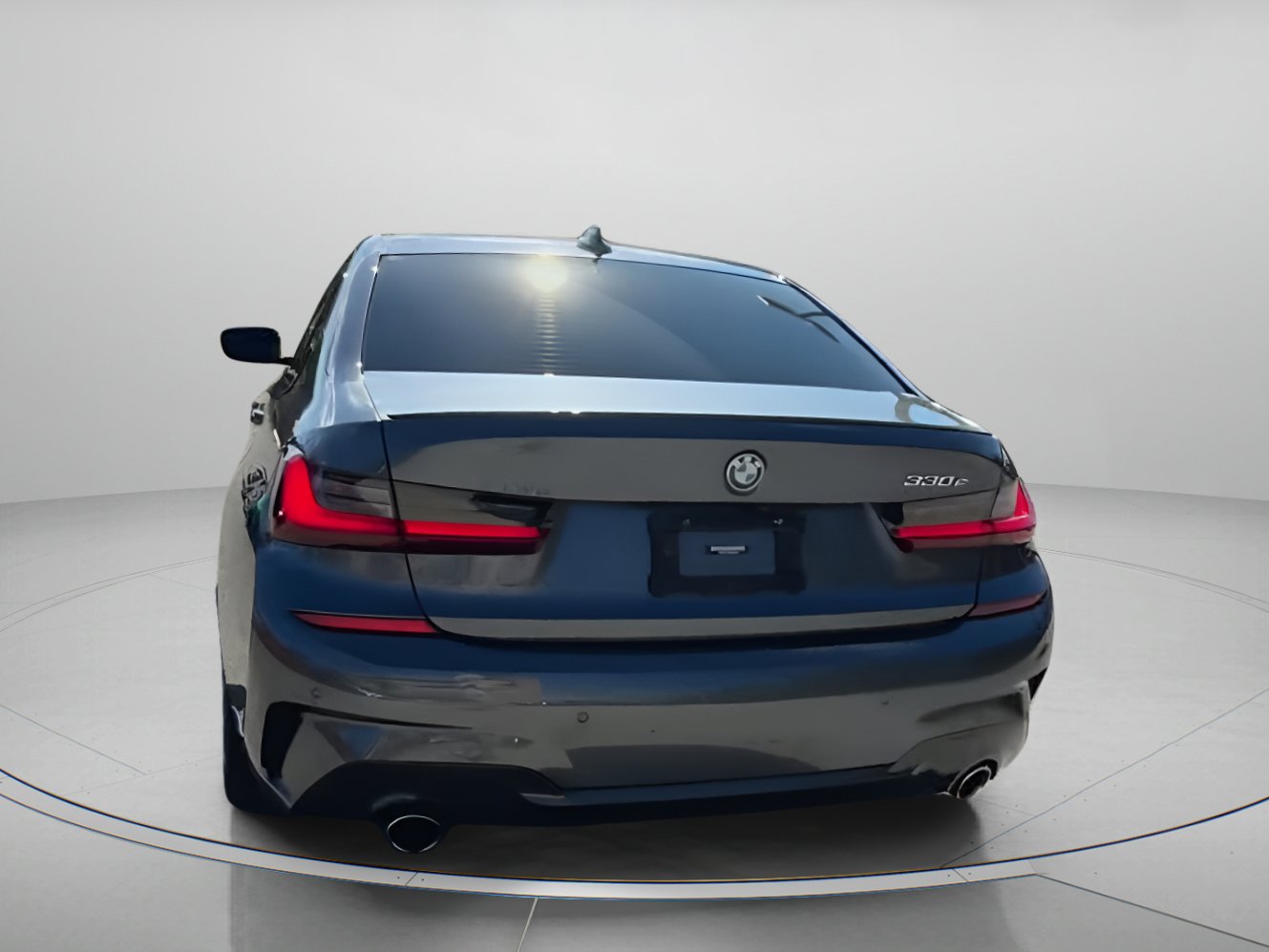 Used 2022 BMW 330e w/ M Sport Package image 23