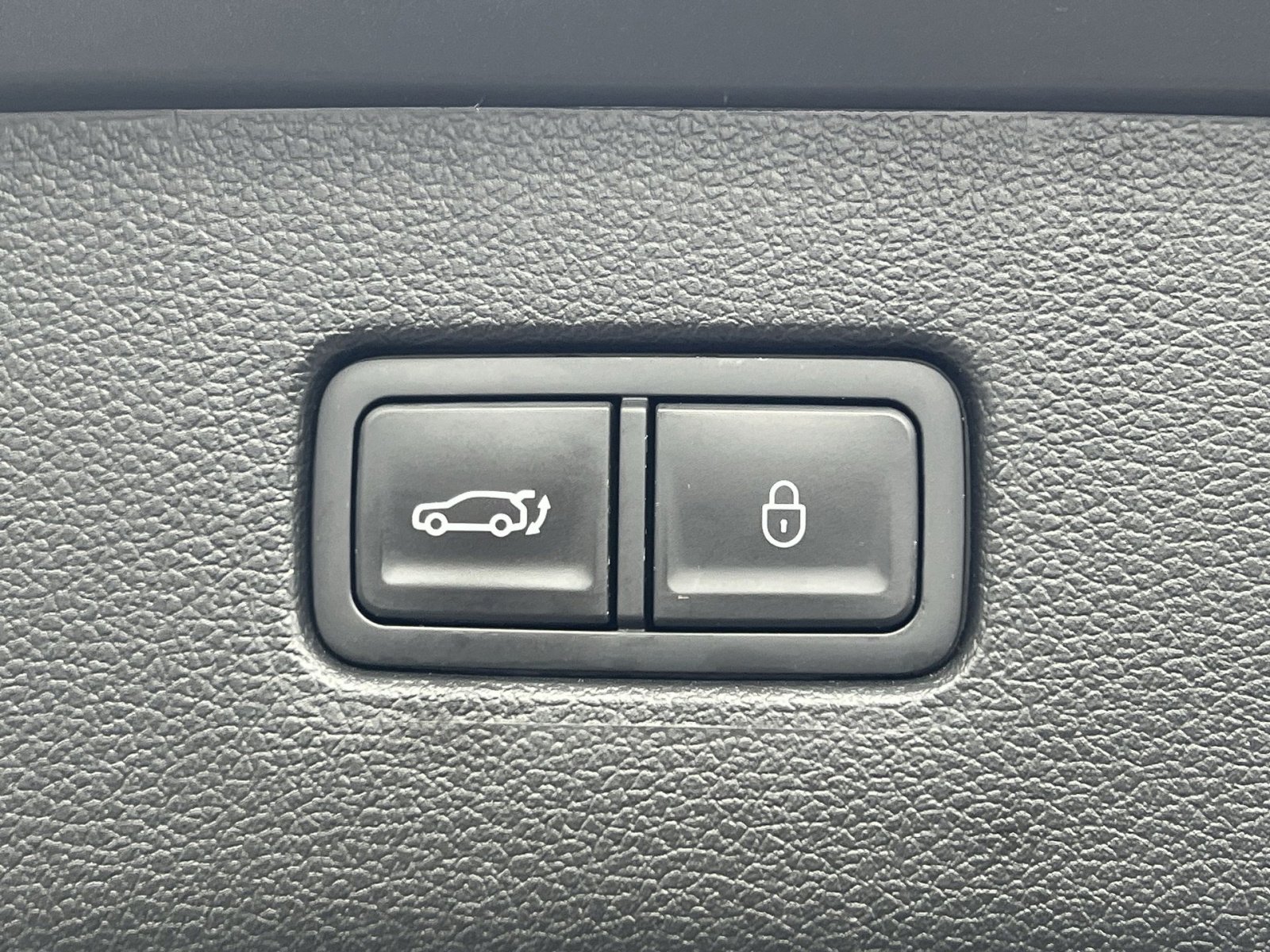 Used 2024 Genesis GV80 3.5T AWD/4WD image 25