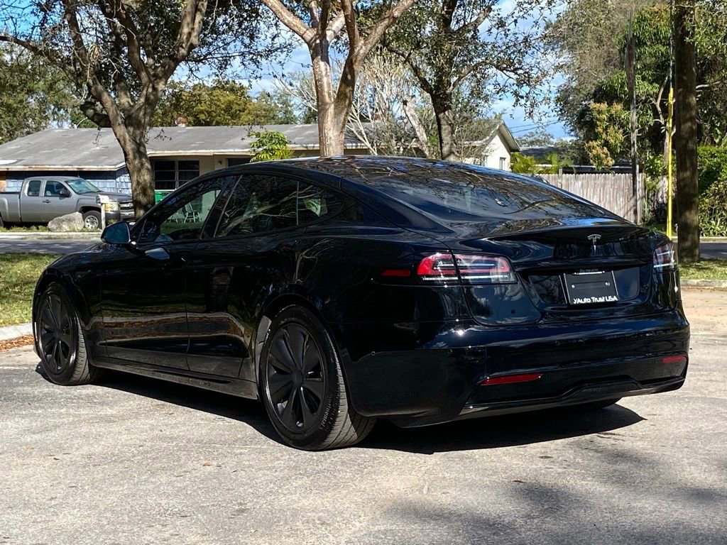 Used 2023 Tesla Model S Standard Range image 6