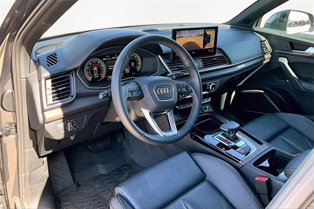 Used 2024 Audi Q5 2.0T Premium Plus w/ Premium Plus Package image 13