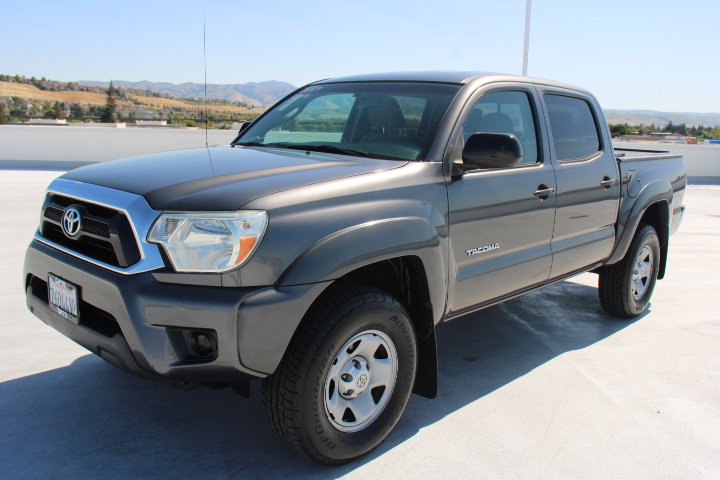 Used 2014 Toyota Tacoma PreRunner w/ SR5 Package RWD image 6