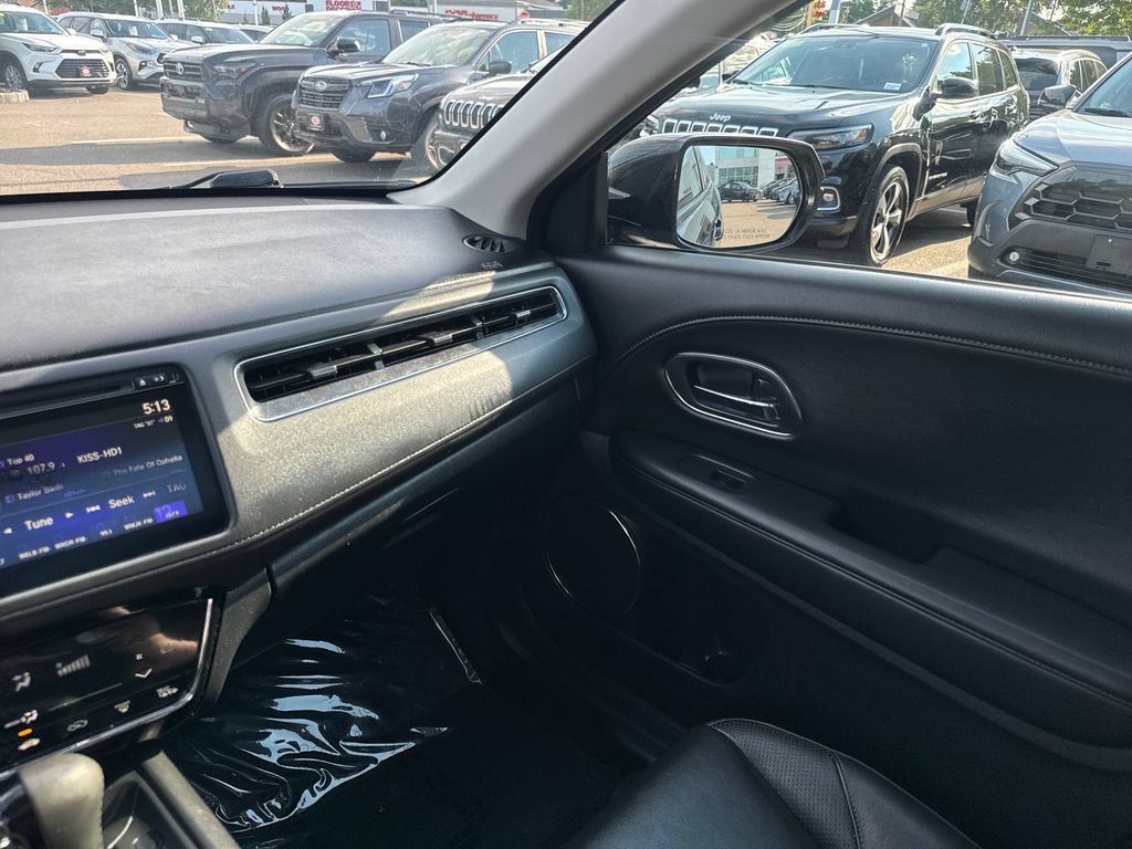Used 2017 Honda HR-V EX-L image 27