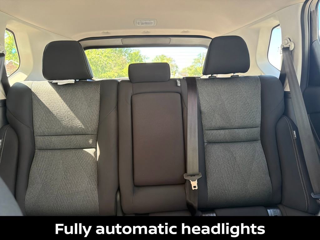 New 2026 Nissan Rogue SV FWD image 38