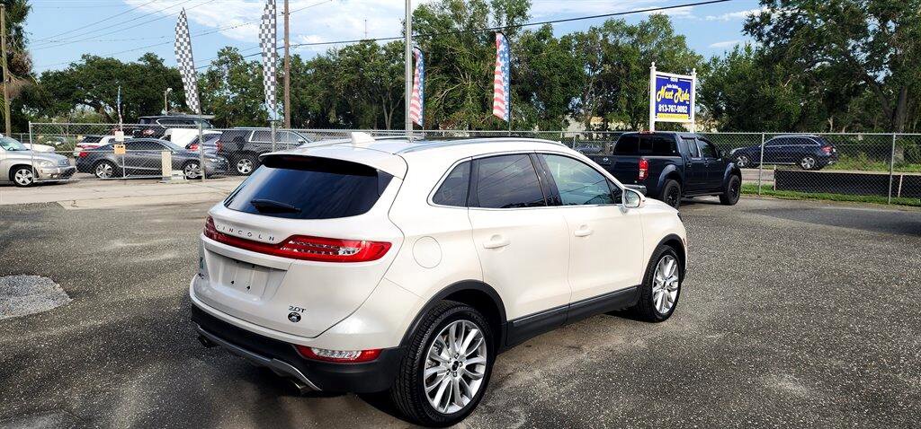 Used 2017 Lincoln MKC Reserve image 9