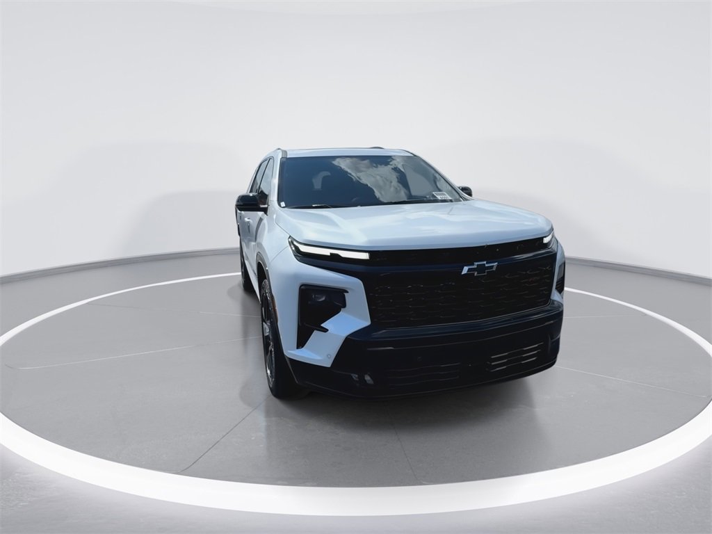 New 2026 Chevrolet Traverse RS image 3