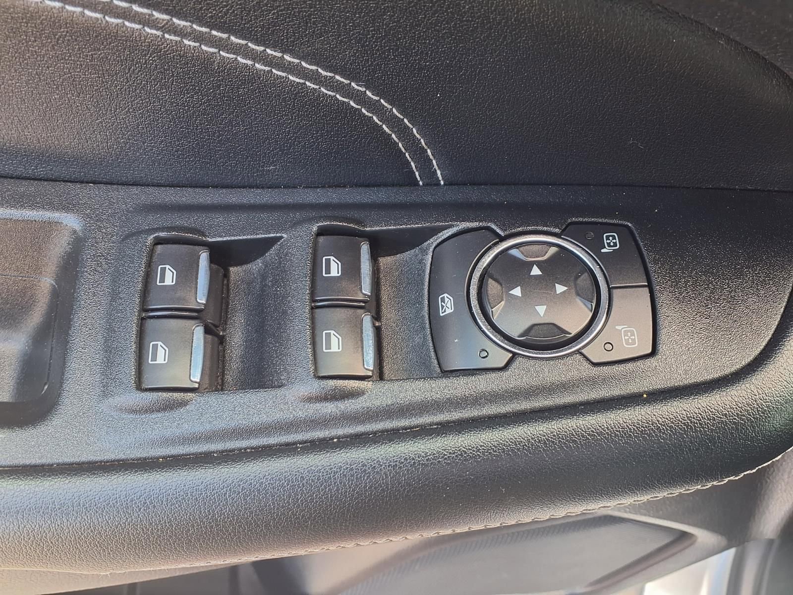 Used 2022 Ford Edge Titanium w/ Equipment Group 301A image 12