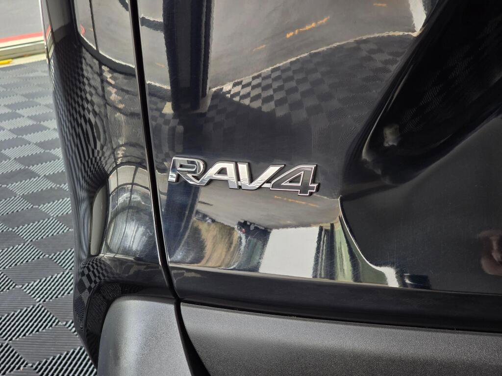 Certified 2024 Toyota RAV4 XLE AWD/4WD image 13