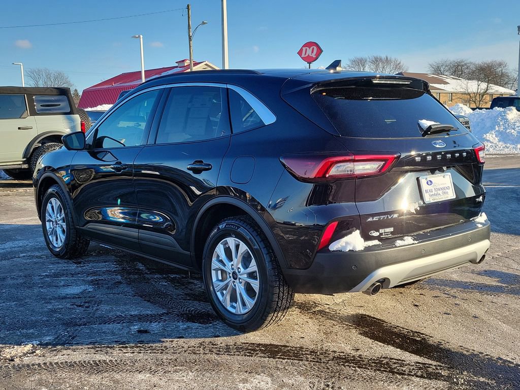 Certified 2023 Ford Escape Active w/ Tech Pack #2 image 6