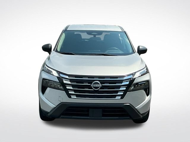 Used 2024 Nissan Rogue S AWD/4WD image 10