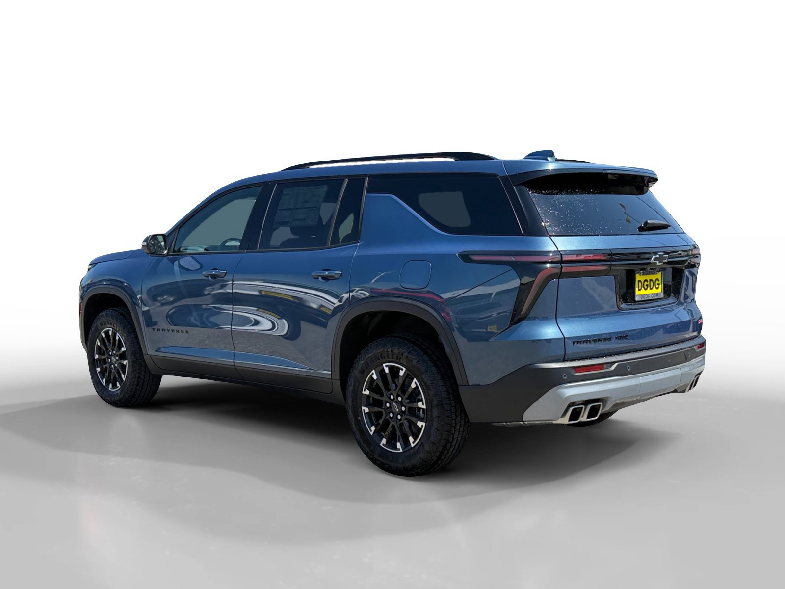 New 2026 Chevrolet Traverse Z71 image 3