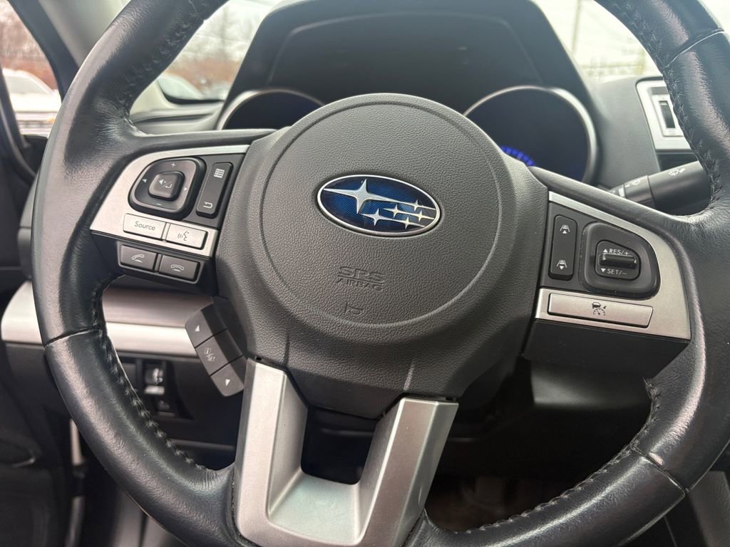 Used 2015 Subaru Legacy 3.6R Limited image 22