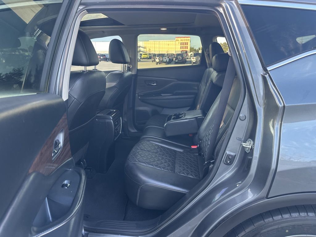 Used 2019 Nissan Murano Platinum image 11