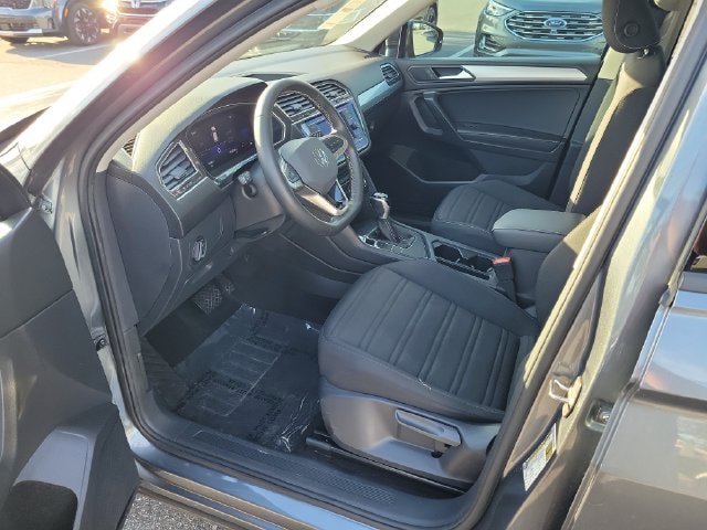 Certified 2024 Volkswagen Tiguan S FWD image 13